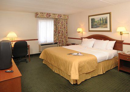 Clarion Hotel & Conference Center Northampton Habitación foto